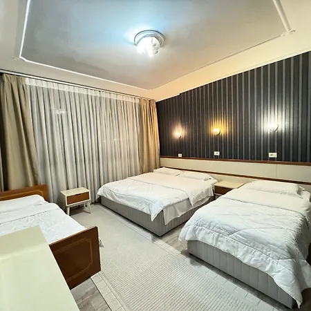 Kocibelli Pool & 4* Κορυτσά