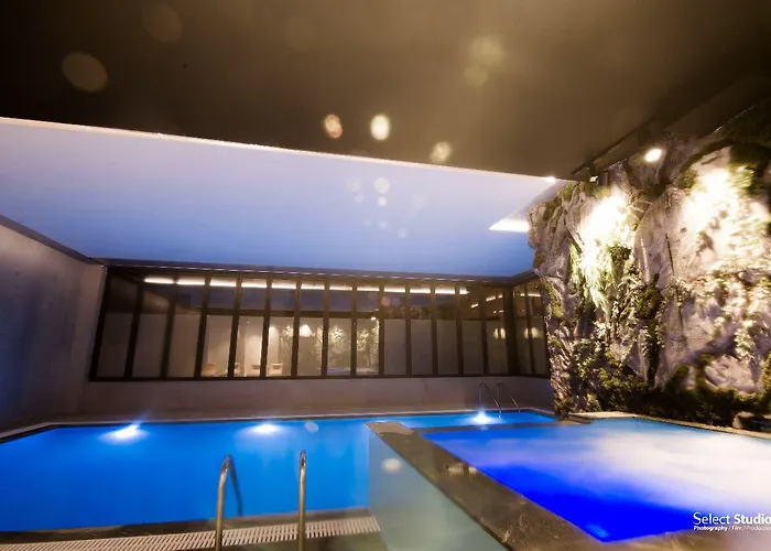 Hotel Kocibelli Pool &