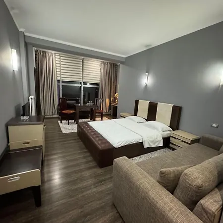 Otel Kocibelli Pool &