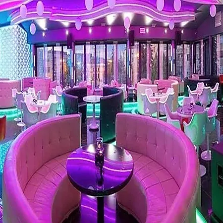 Kocibelli Pool & 4*