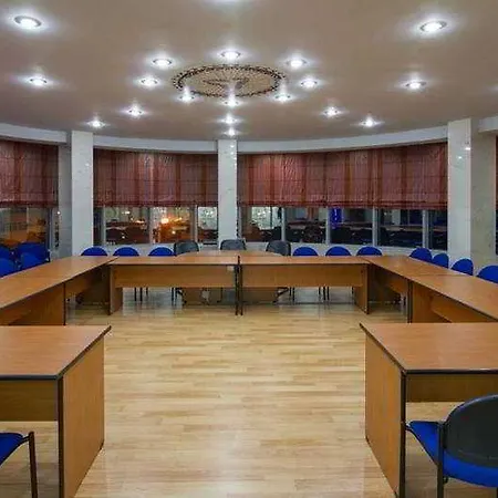 מלון Kocibelli Pool &