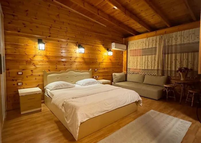 Kocibelli Pool & Hotel 4*